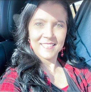 Meet your Posher, Kim